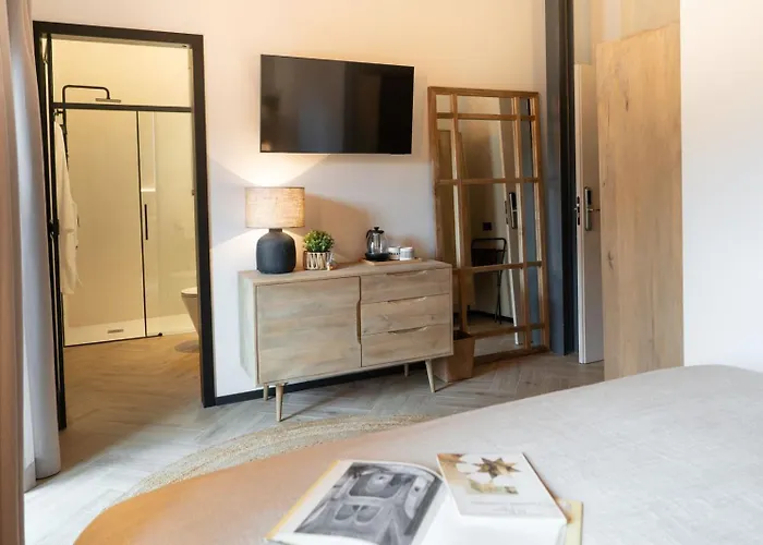 Amiras Homes Collection Adults Recommend