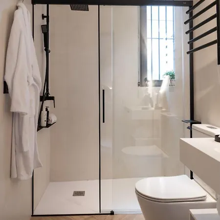 Amiras Homes Collection Granada